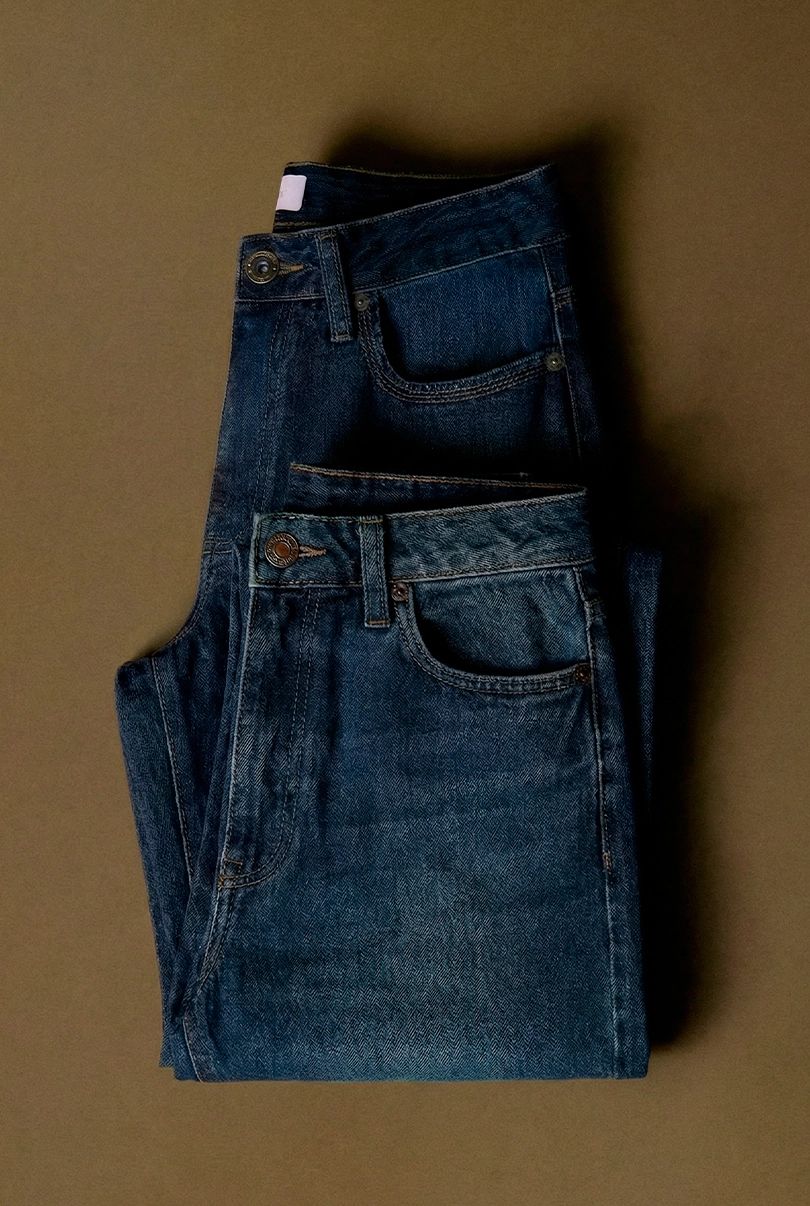 Banner Jeans